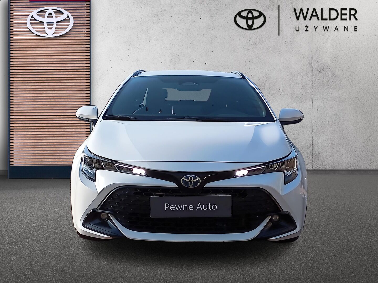 Toyota Corolla - zdjęcie 8