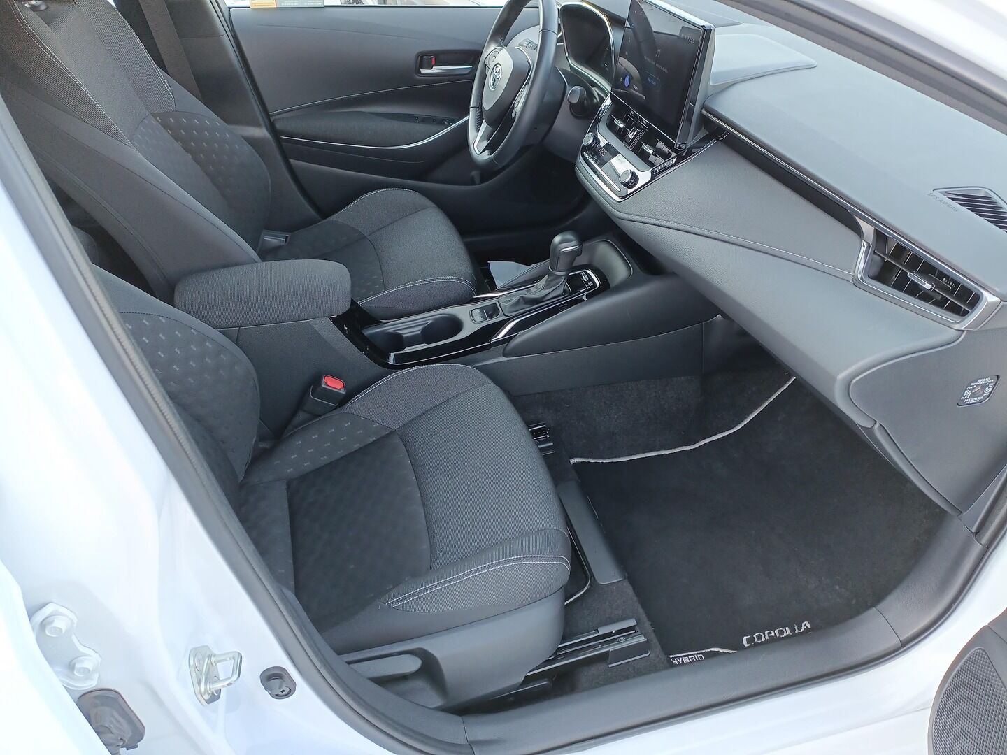 Toyota Corolla - zdjęcie 11