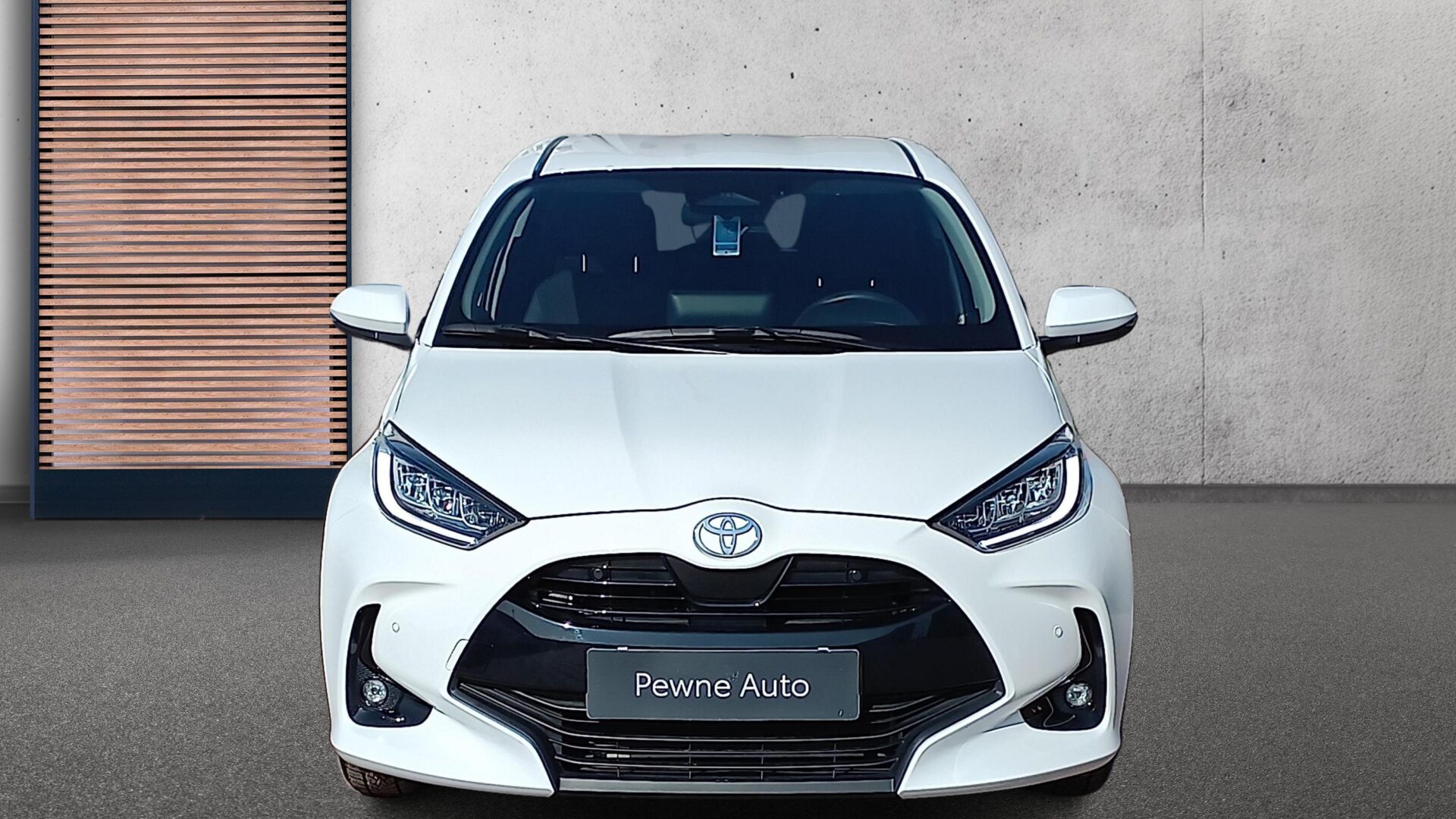 Toyota Yaris - zdjęcie 8