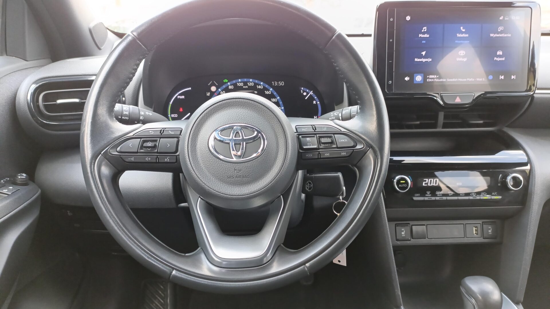 Toyota Yaris Cross - zdjęcie 12