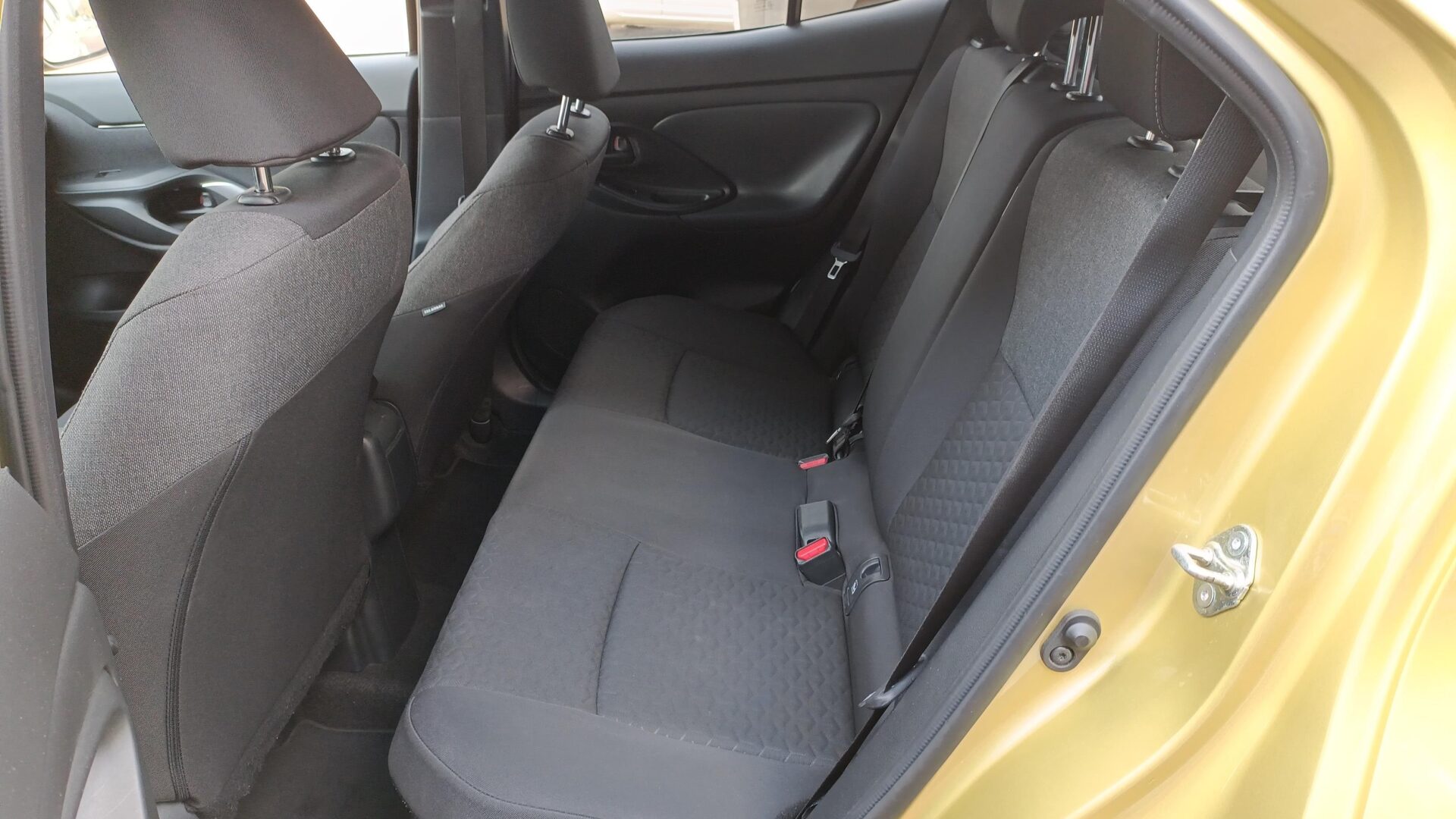 Toyota Yaris Cross - zdjęcie 14