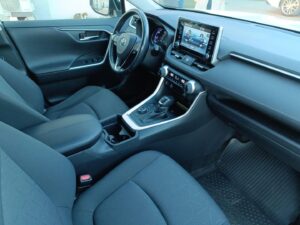 Toyota RAV4 - miniatura 9