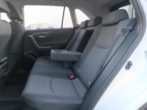 Toyota RAV4 - miniatura 18