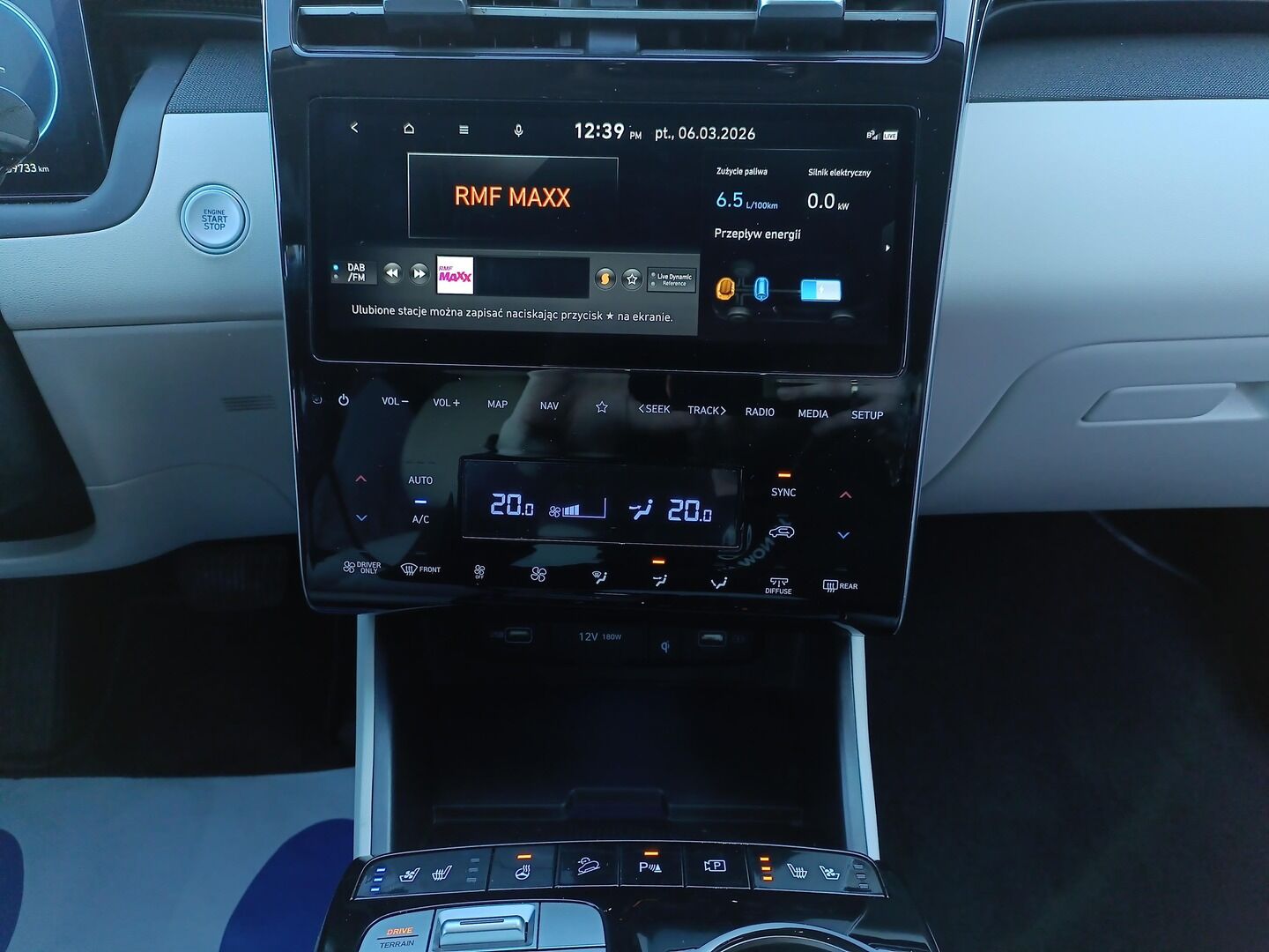 Hyundai Tucson - zdjęcie 17