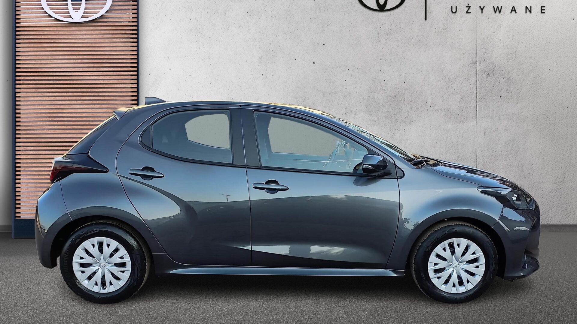 Toyota Yaris - zdjęcie 6