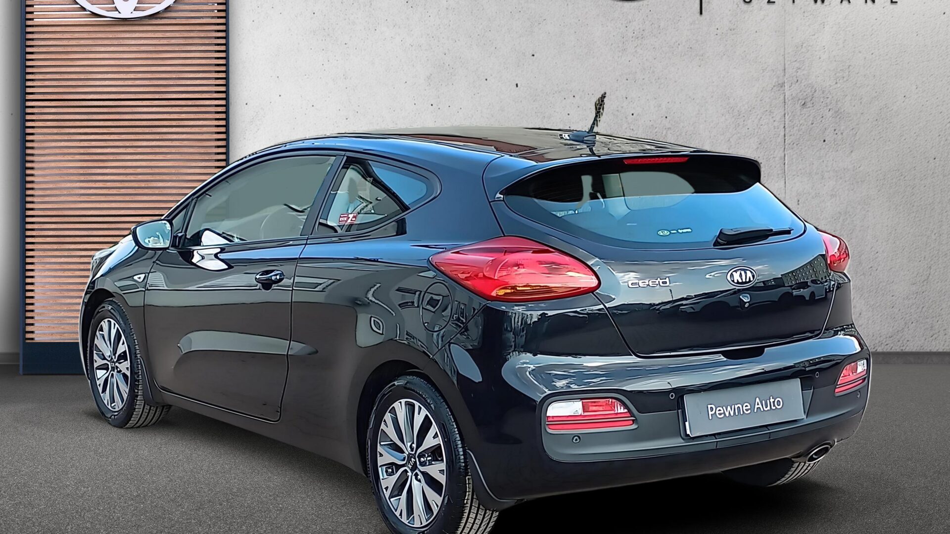 Kia Pro_cee'd - zdjęcie 3