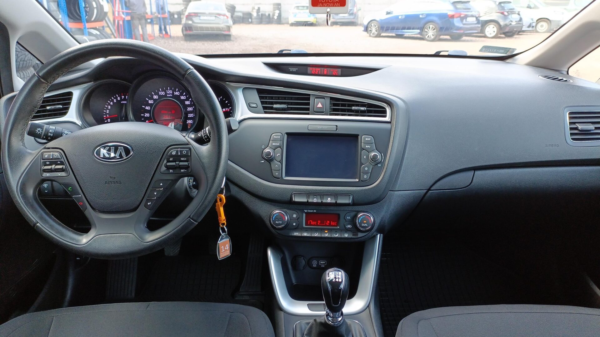 Kia Pro_cee'd - zdjęcie 11