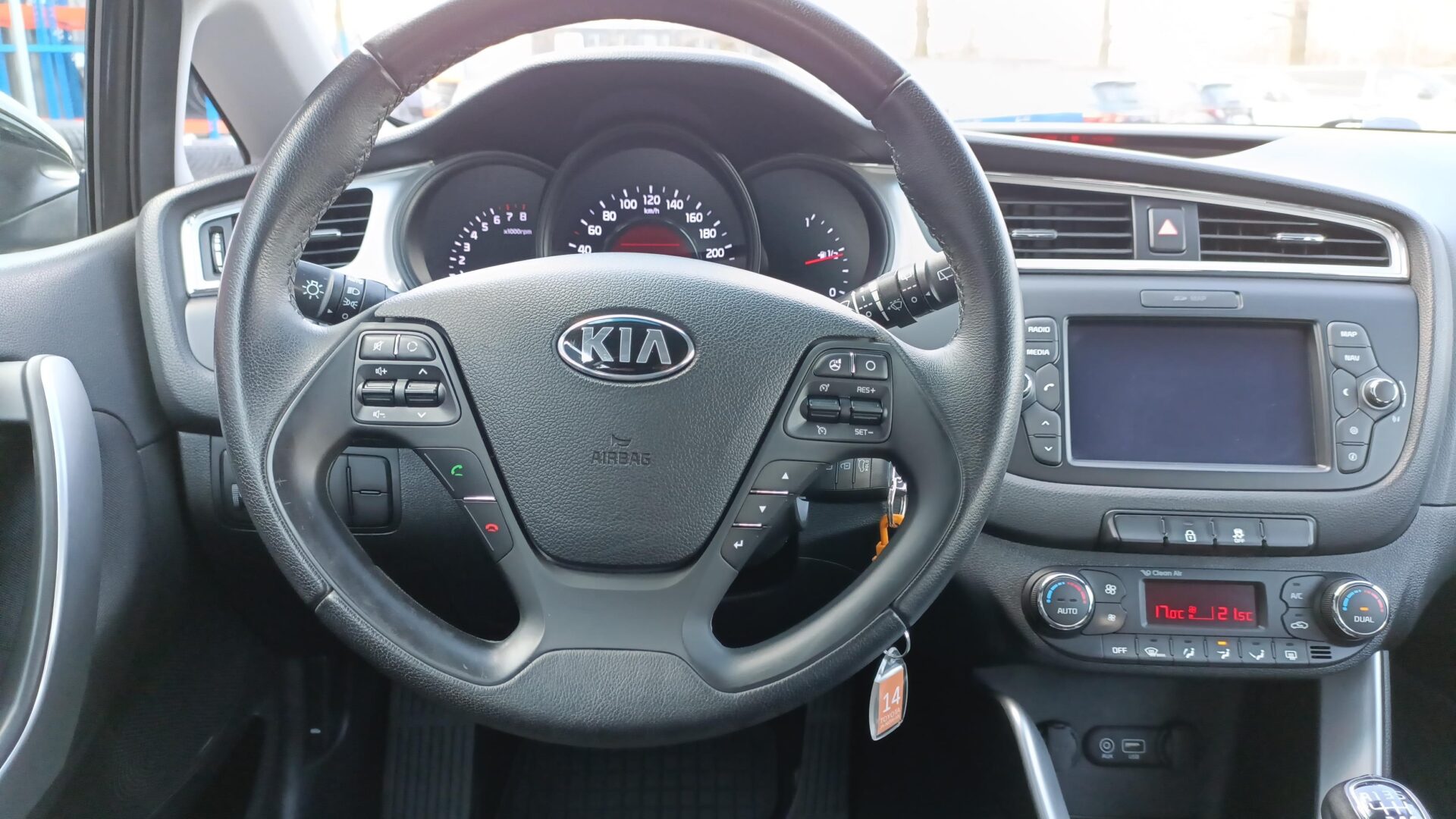 Kia Pro_cee'd - zdjęcie 12