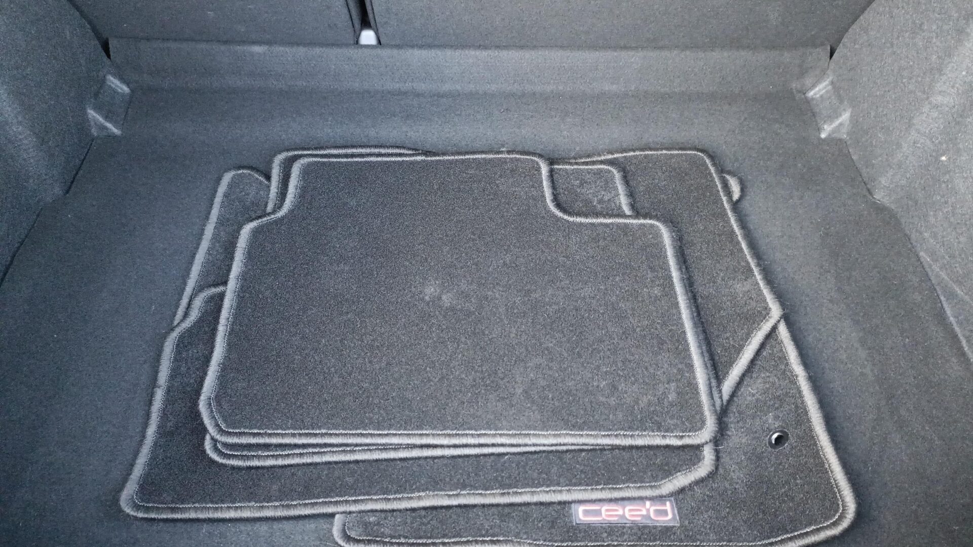 Kia Pro_cee'd - zdjęcie 26