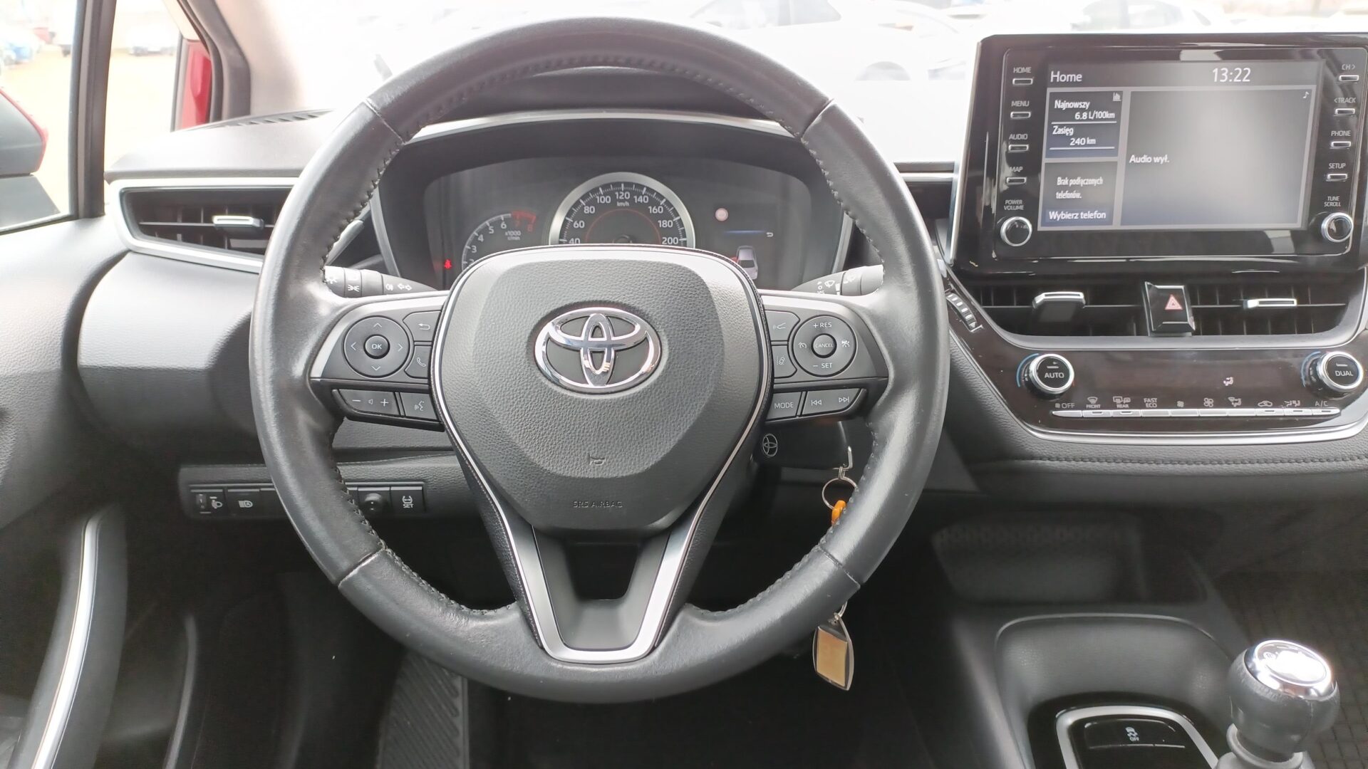 Toyota Corolla - zdjęcie 14