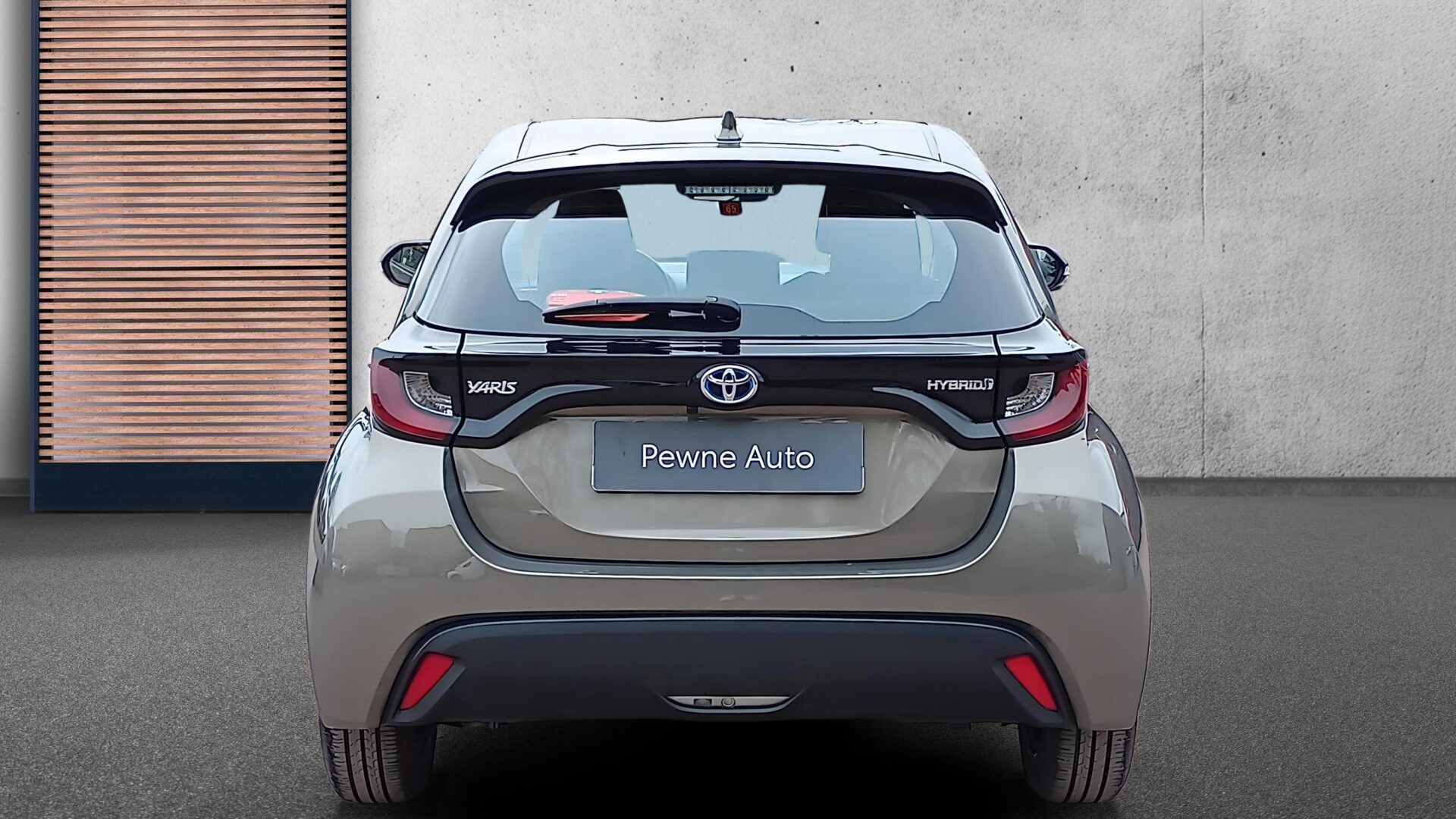 Toyota Yaris - zdjęcie 7