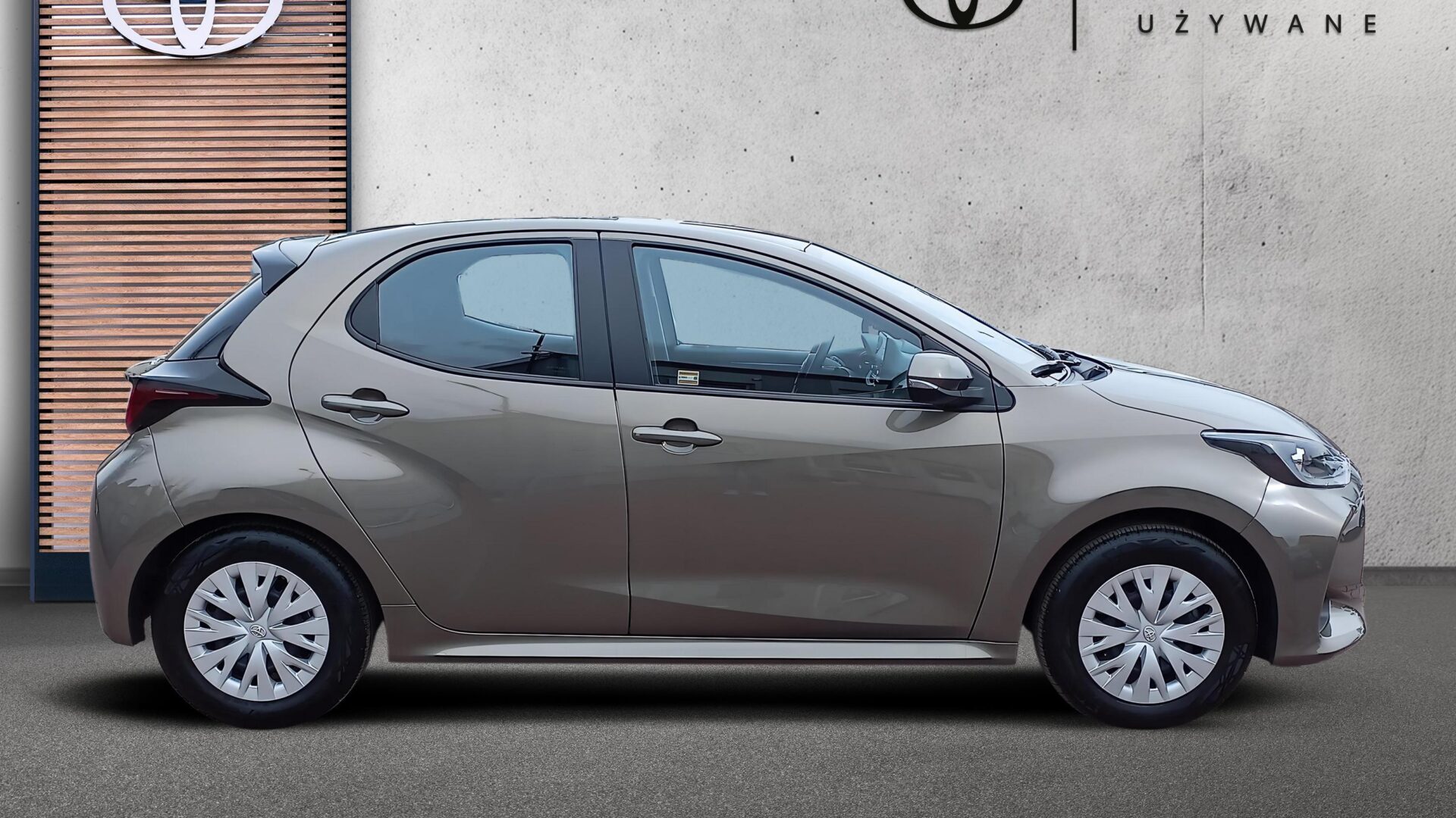 Toyota Yaris - zdjęcie 4