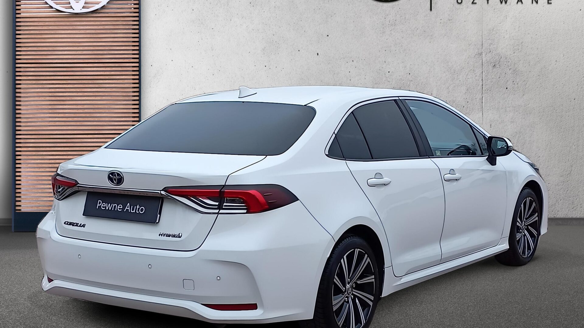 Toyota Corolla - zdjęcie 8