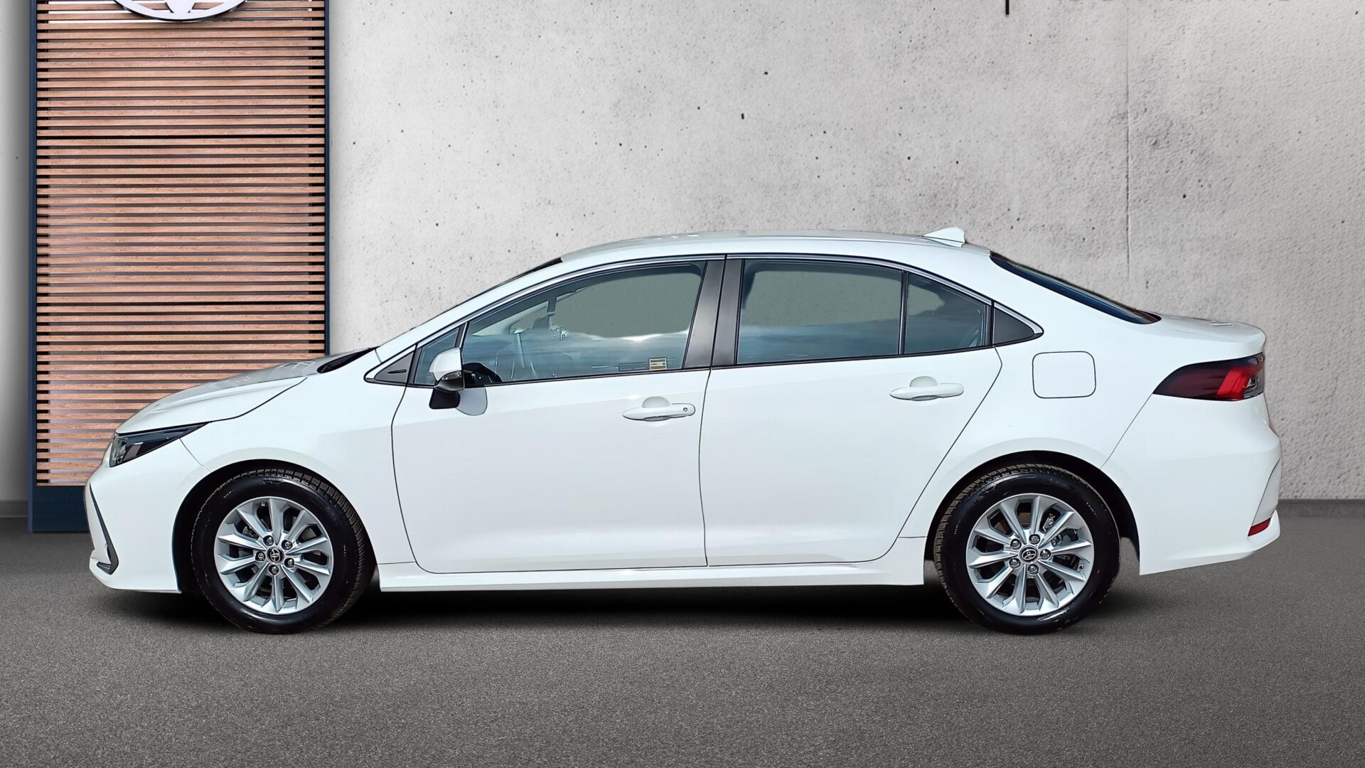 Toyota Corolla - zdjęcie 2