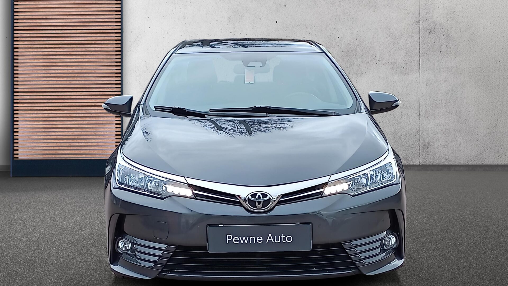 Toyota Corolla - zdjęcie 8