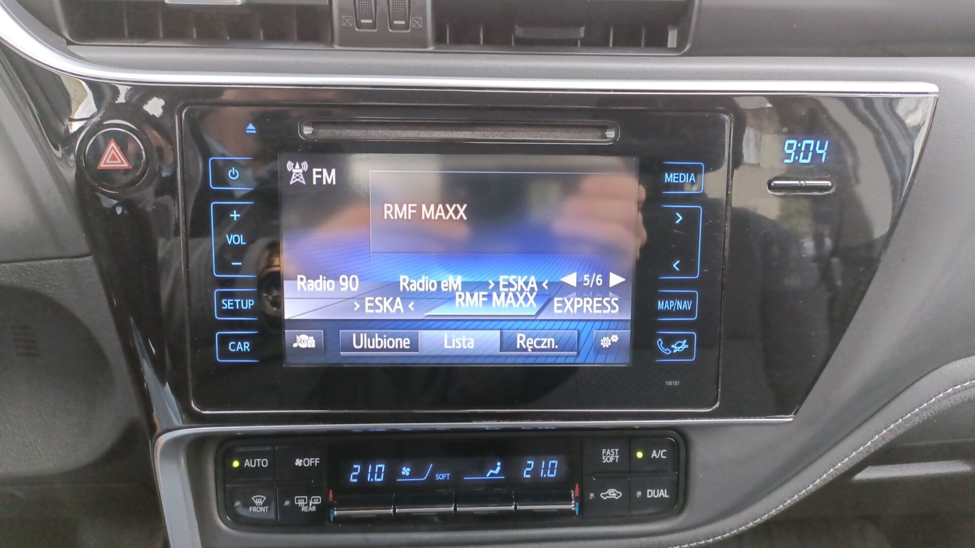 Toyota Corolla - zdjęcie 17