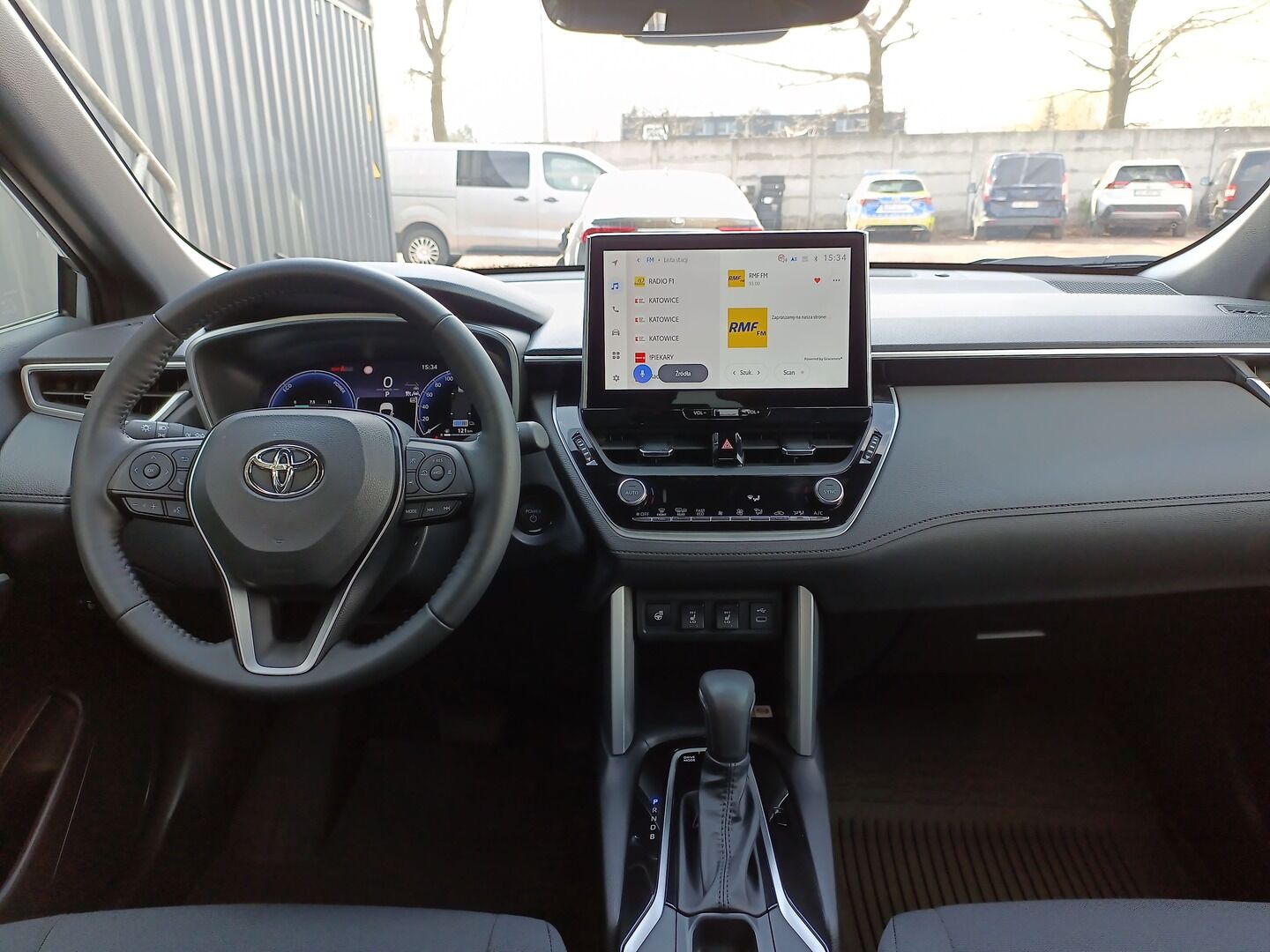 Toyota Corolla Cross - zdjęcie 13