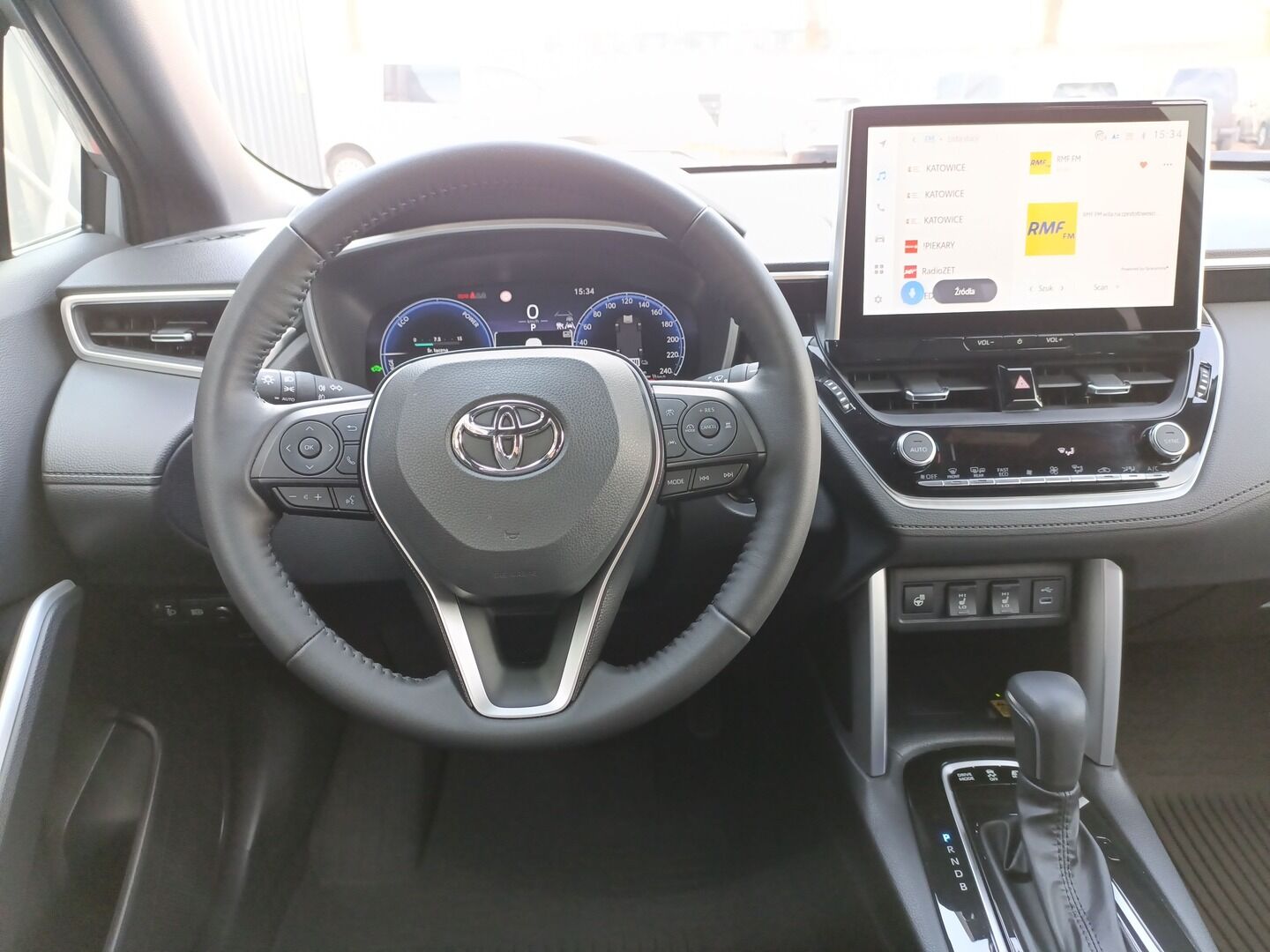 Toyota Corolla Cross - zdjęcie 14