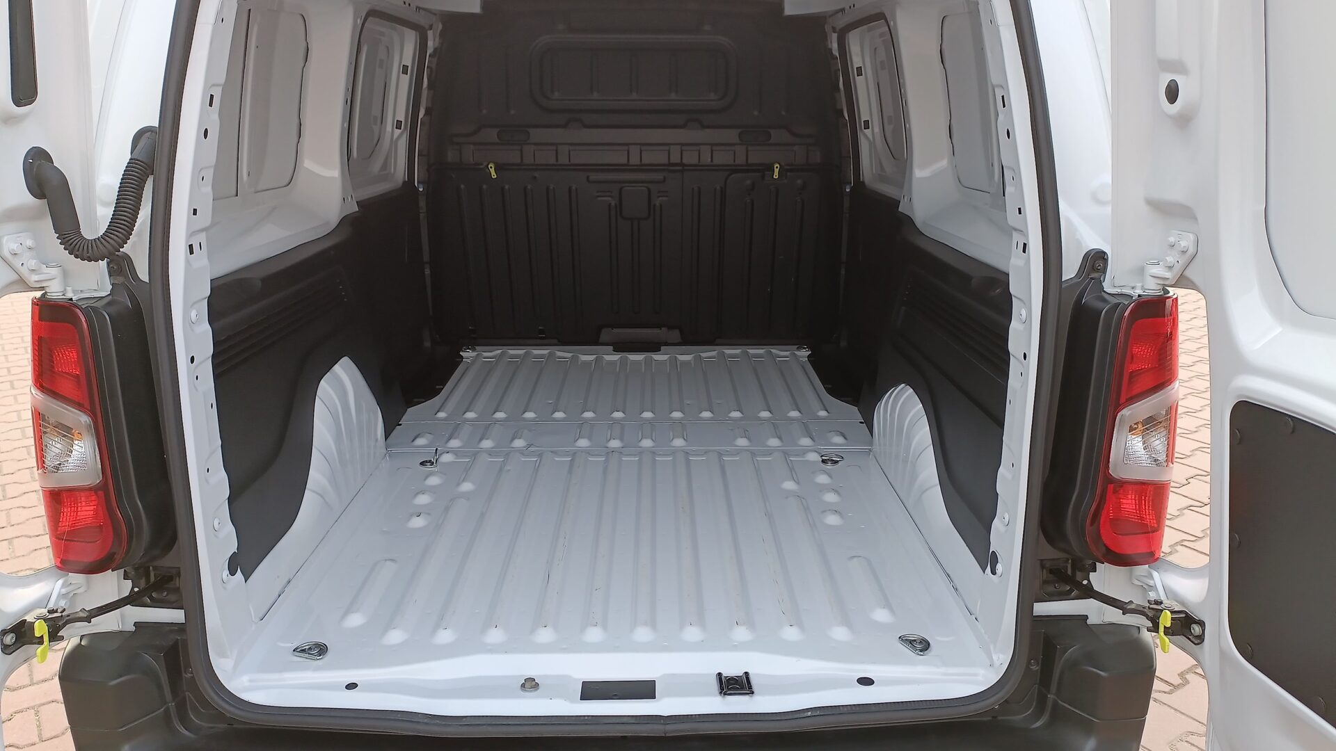 Toyota PROACE CITY - zdjęcie 16