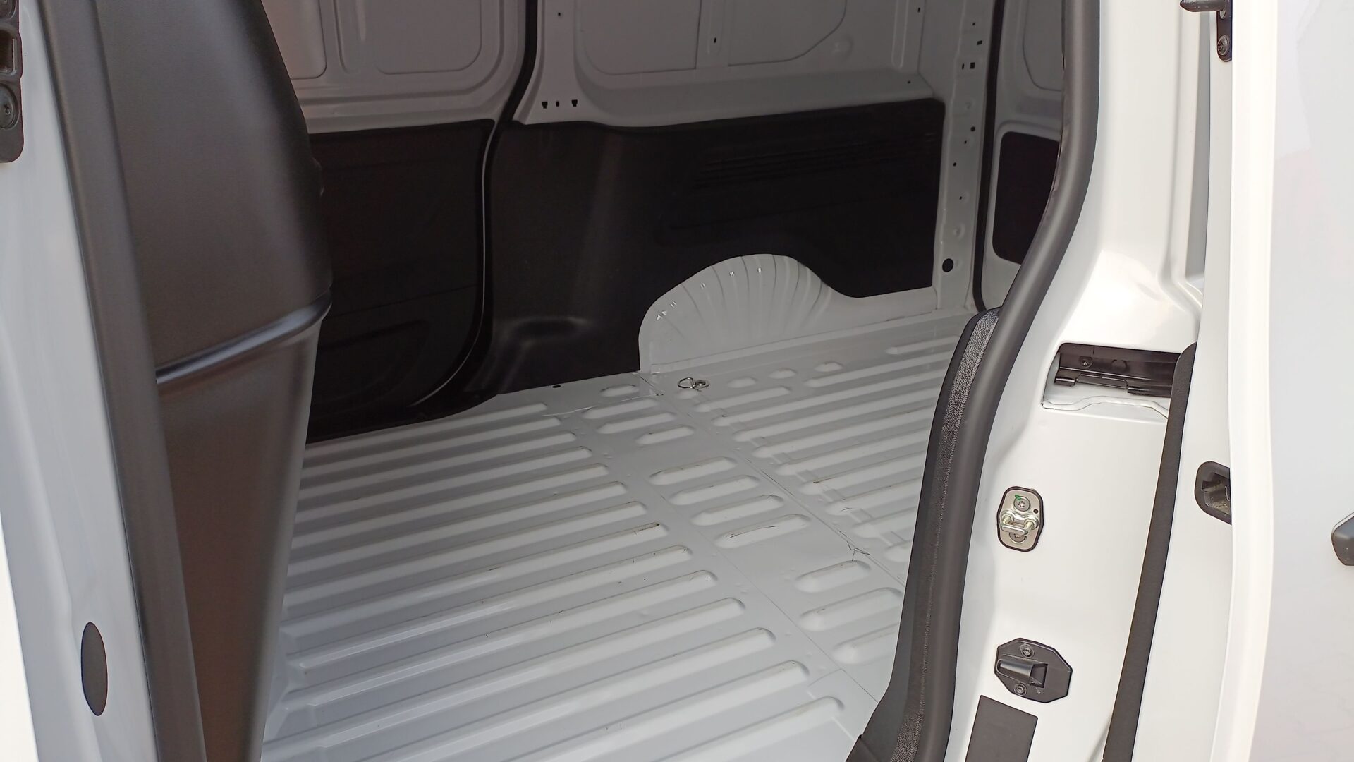 Toyota PROACE CITY - zdjęcie 17