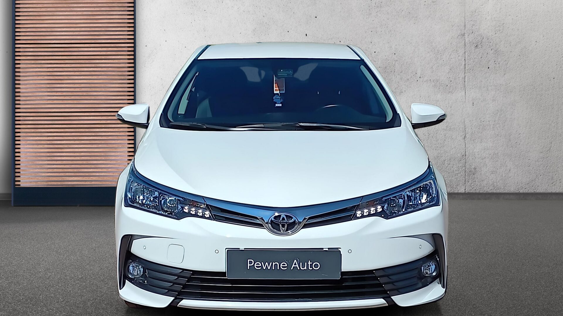 Toyota Corolla - zdjęcie 8