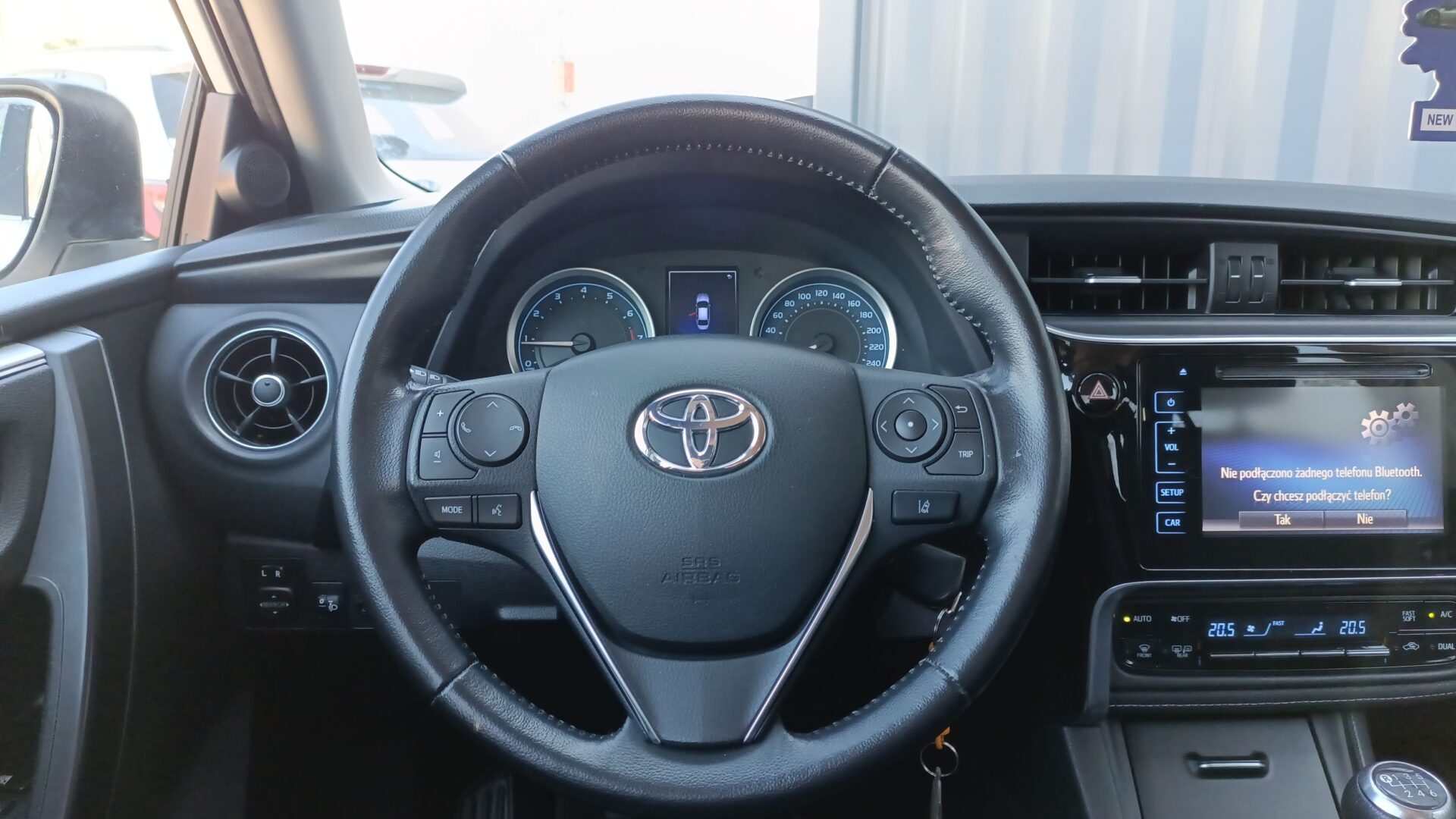 Toyota Corolla - zdjęcie 14