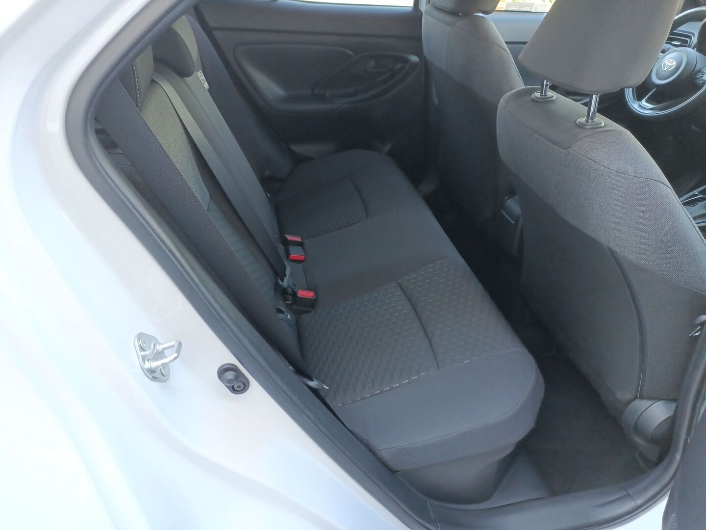 Toyota Yaris Cross - zdjęcie 12