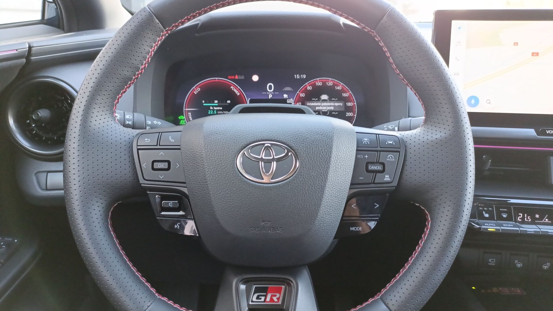 Toyota C-HR - zdjęcie 15