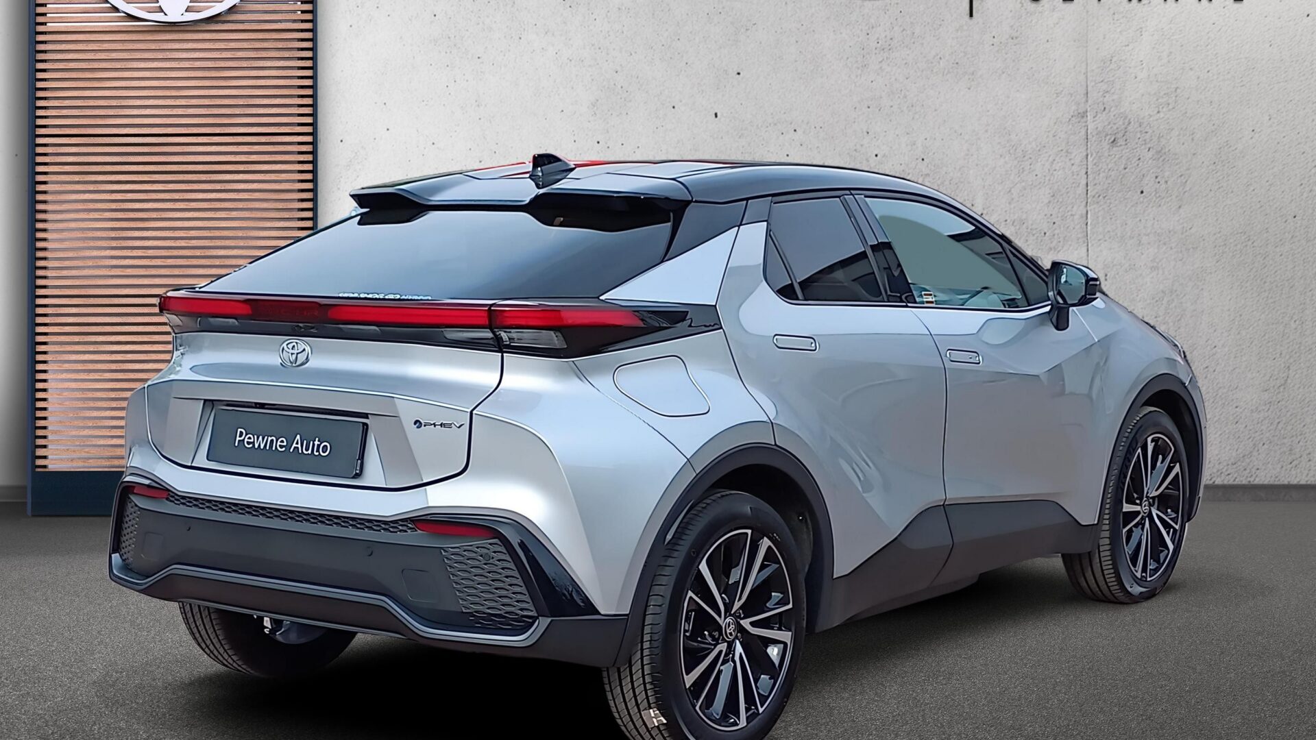 Toyota C-HR - zdjęcie 8
