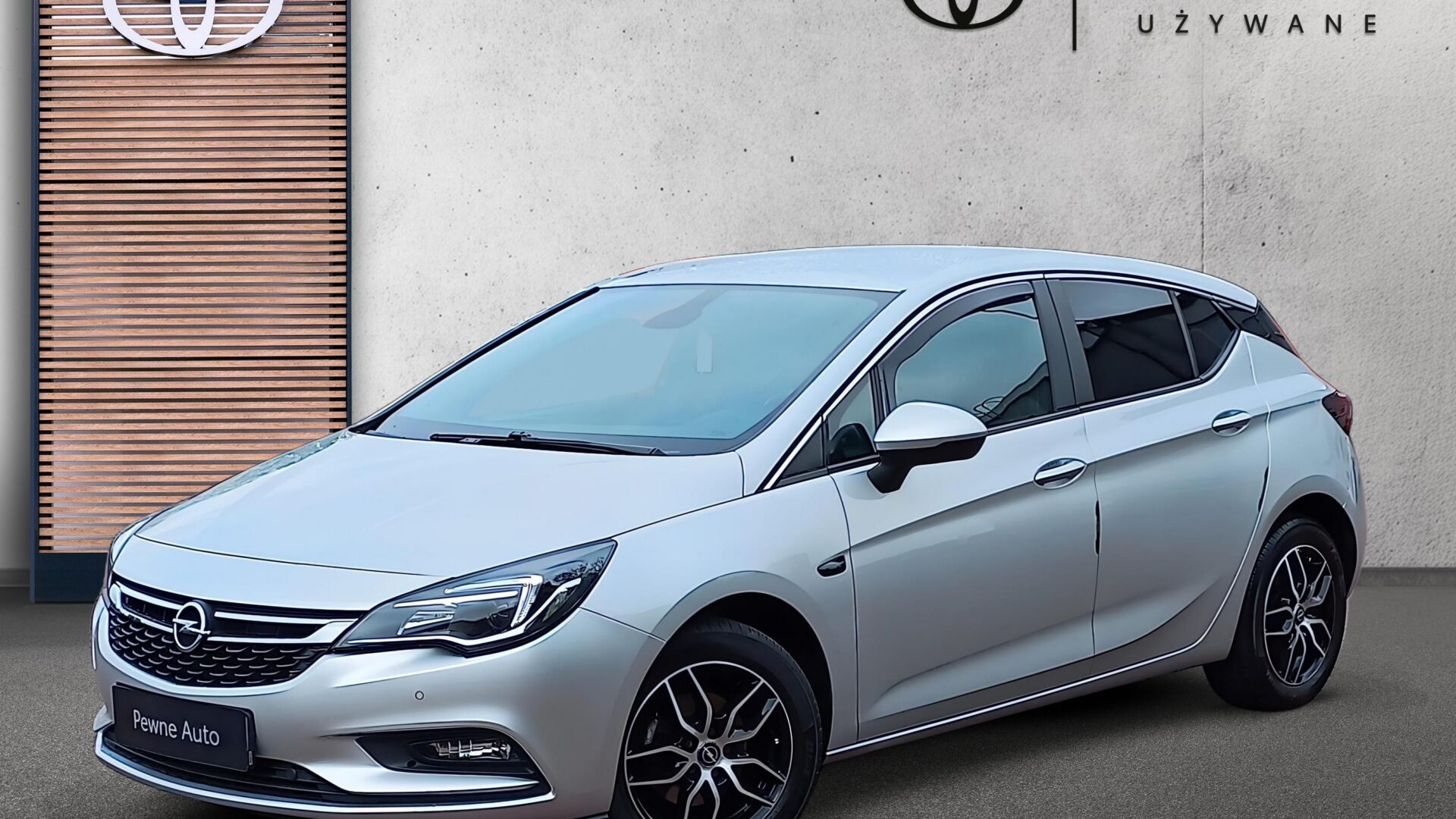 Opel Astra - zdjęcie 1