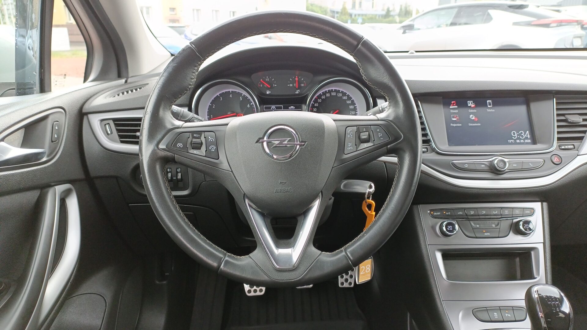 Opel Astra - zdjęcie 14