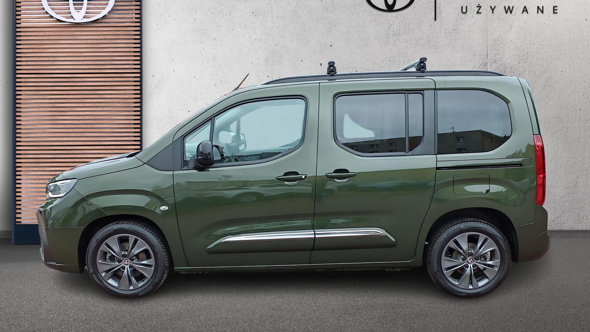 Toyota PROACE CITY VERSO - zdjęcie 2