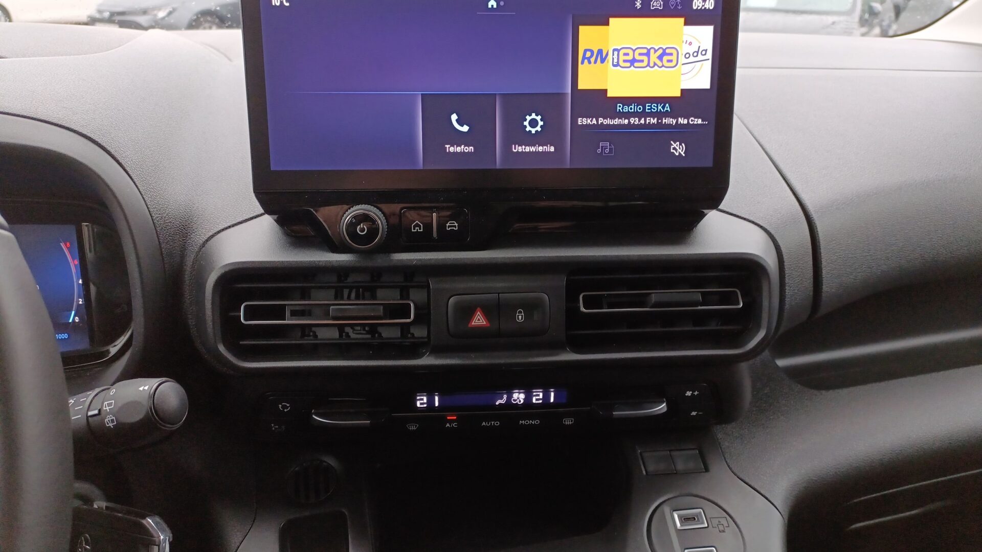 Toyota PROACE CITY VERSO - zdjęcie 17