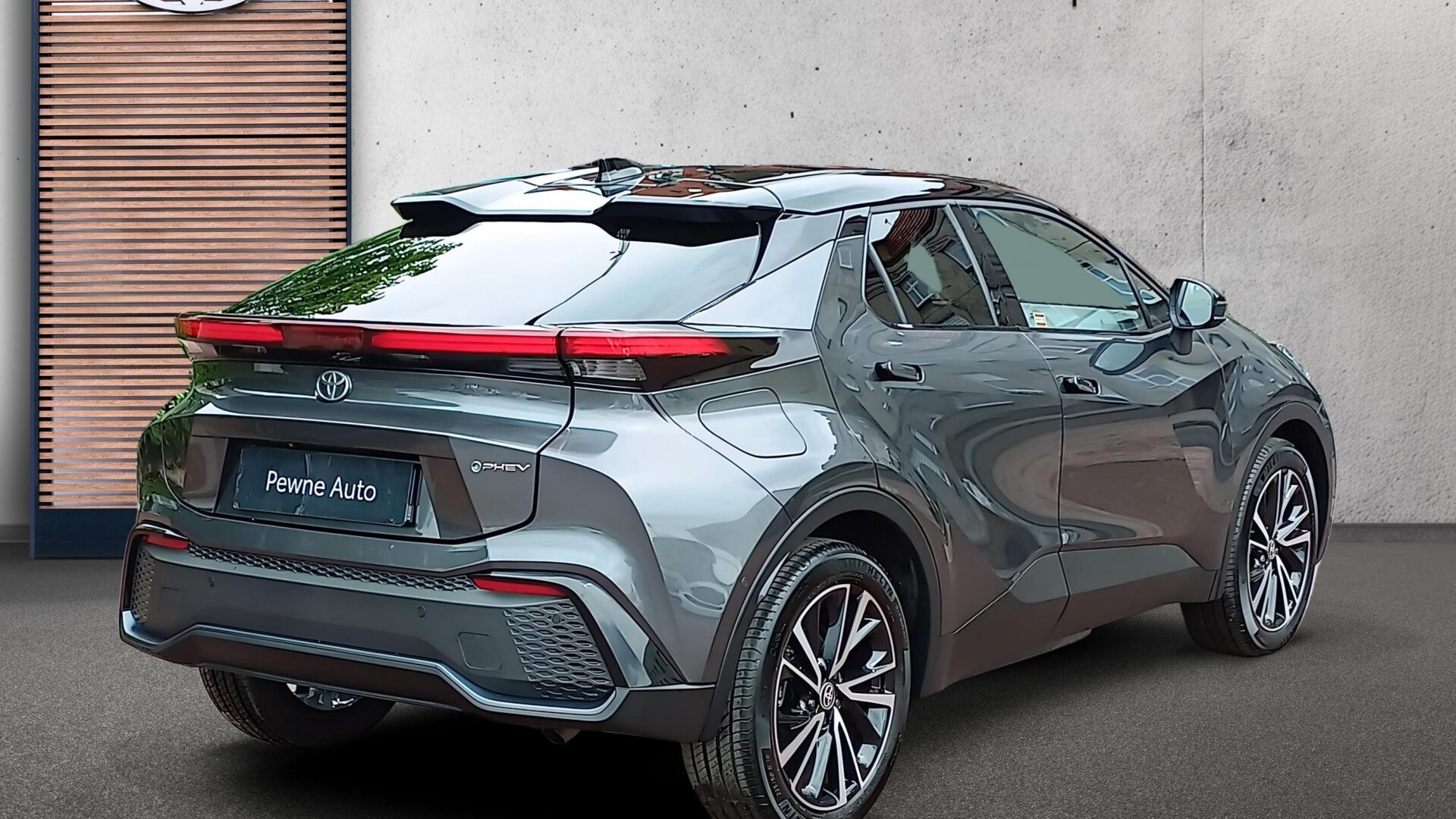 Toyota C-HR - zdjęcie 8