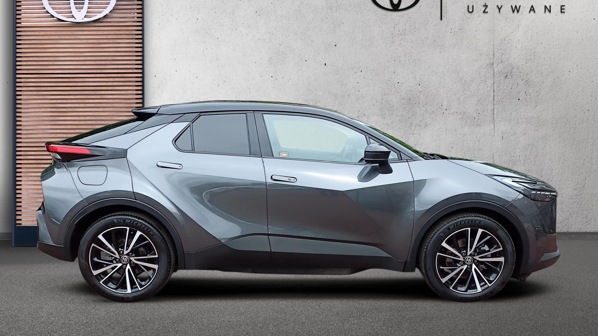 Toyota C-HR - zdjęcie 4