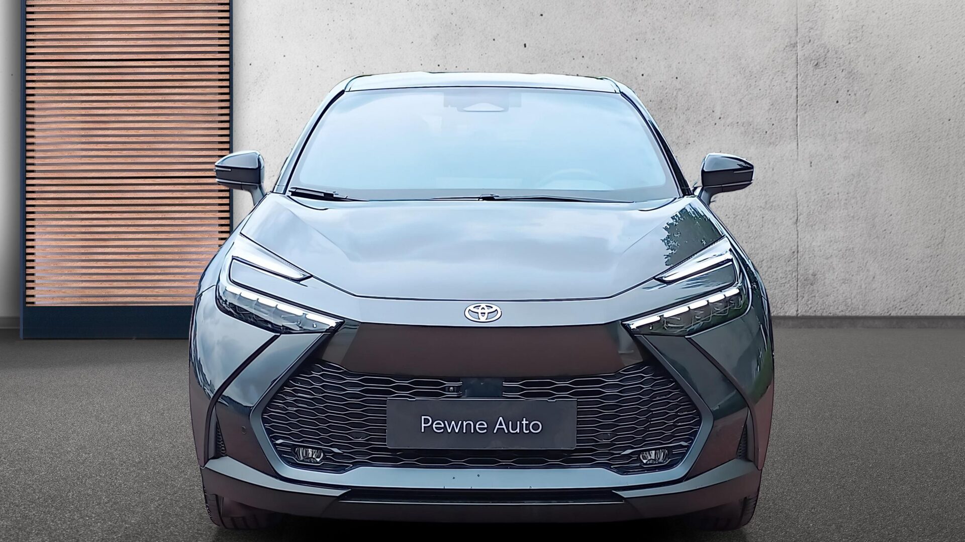 Toyota C-HR - zdjęcie 2