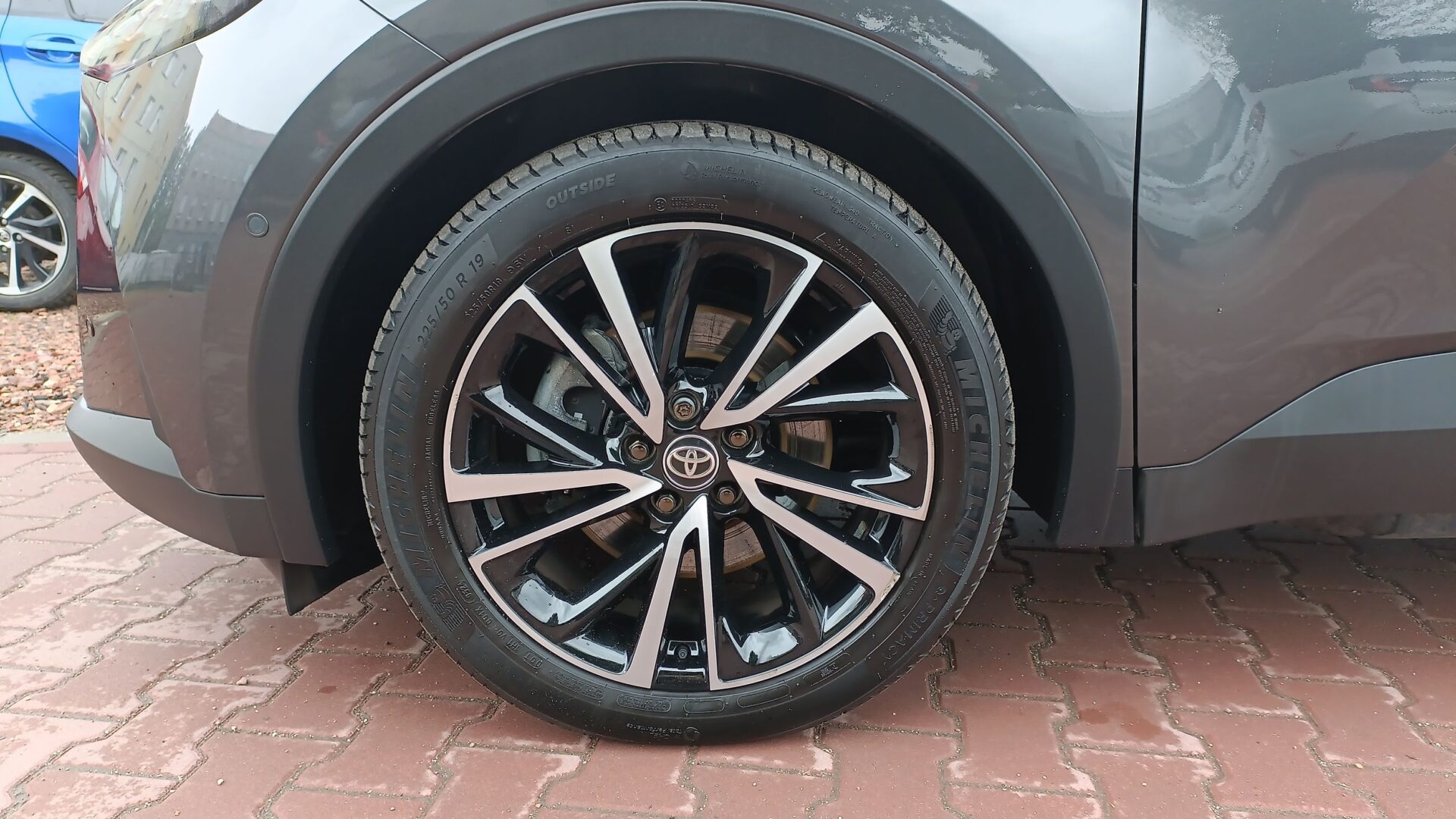 Toyota C-HR - zdjęcie 19