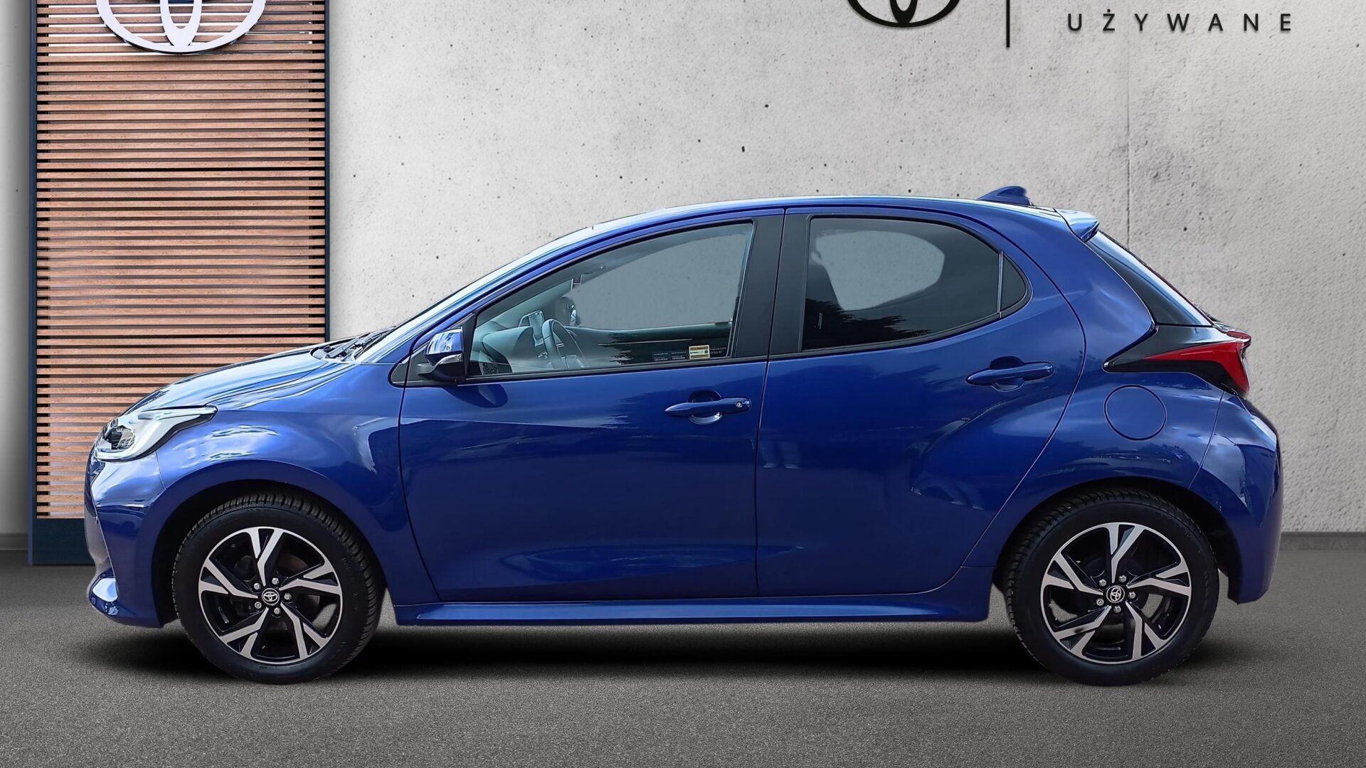 Toyota Yaris - zdjęcie 2