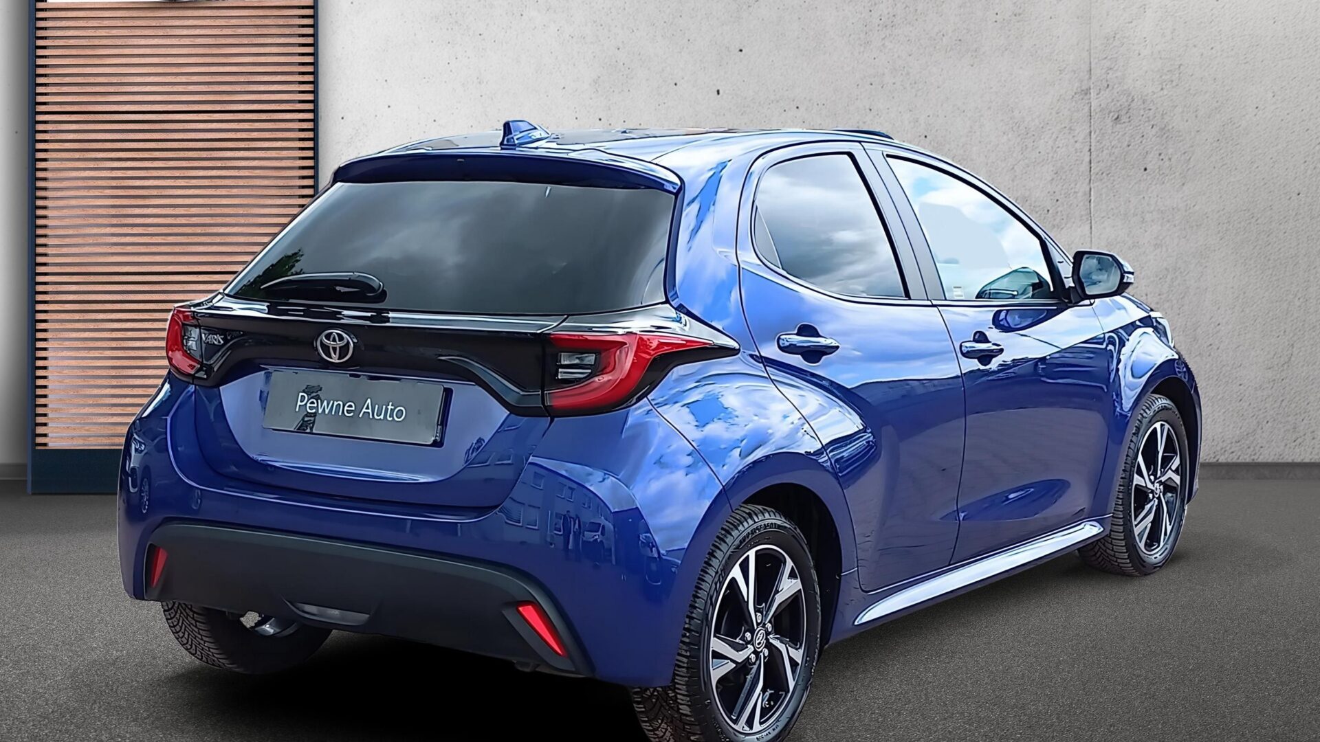 Toyota Yaris - zdjęcie 5