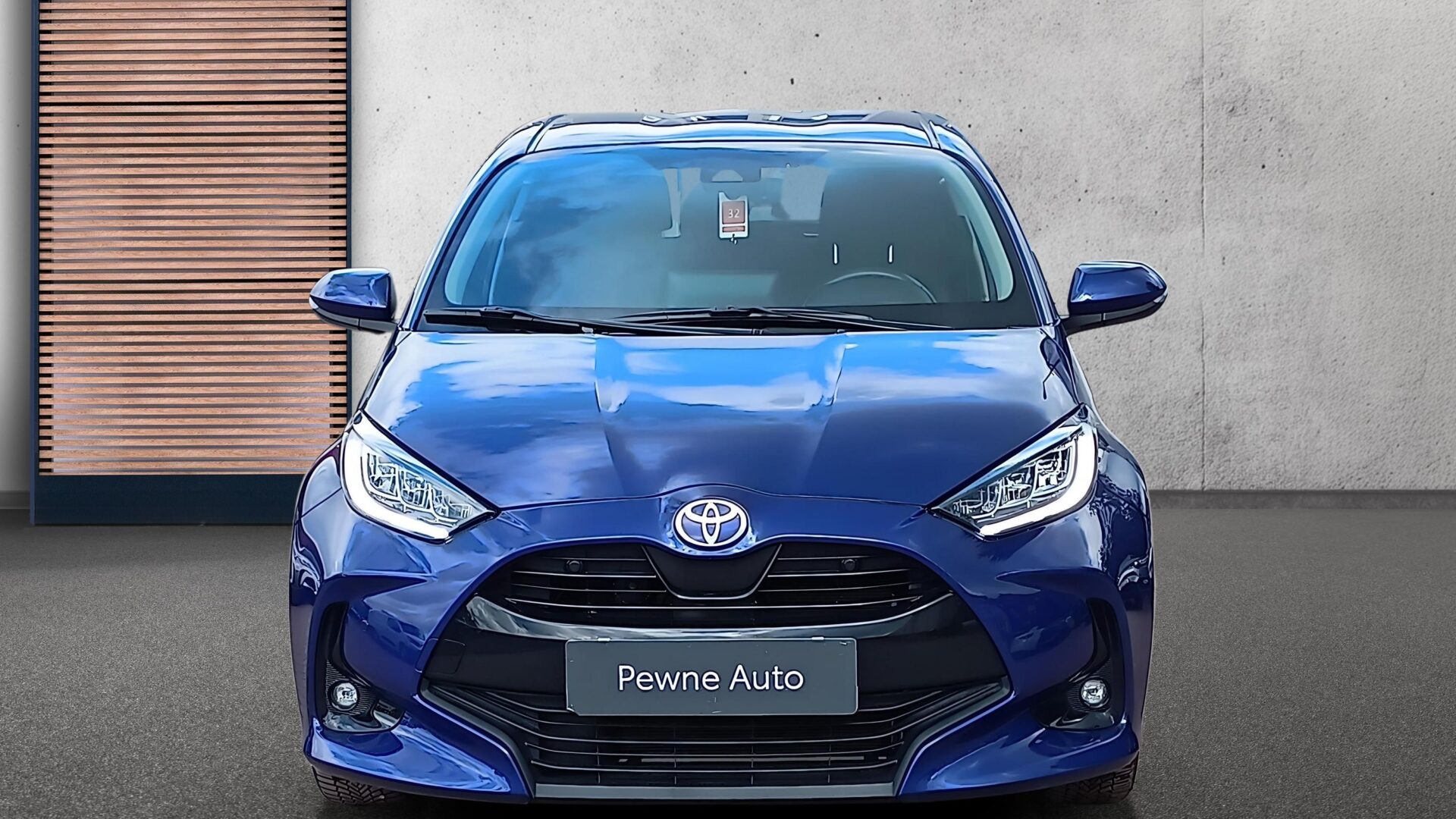Toyota Yaris - zdjęcie 8