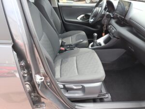 Toyota Yaris - miniatura 11