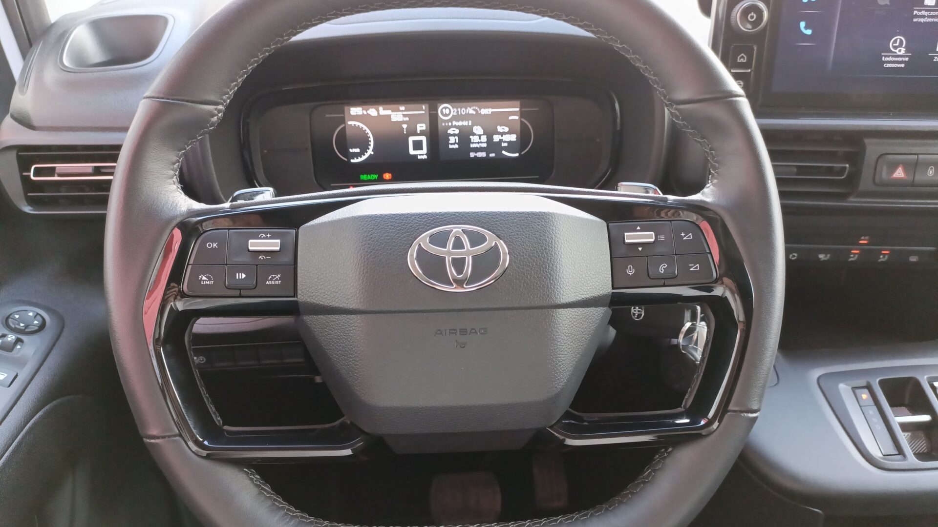 Toyota PROACE CITY - zdjęcie 12