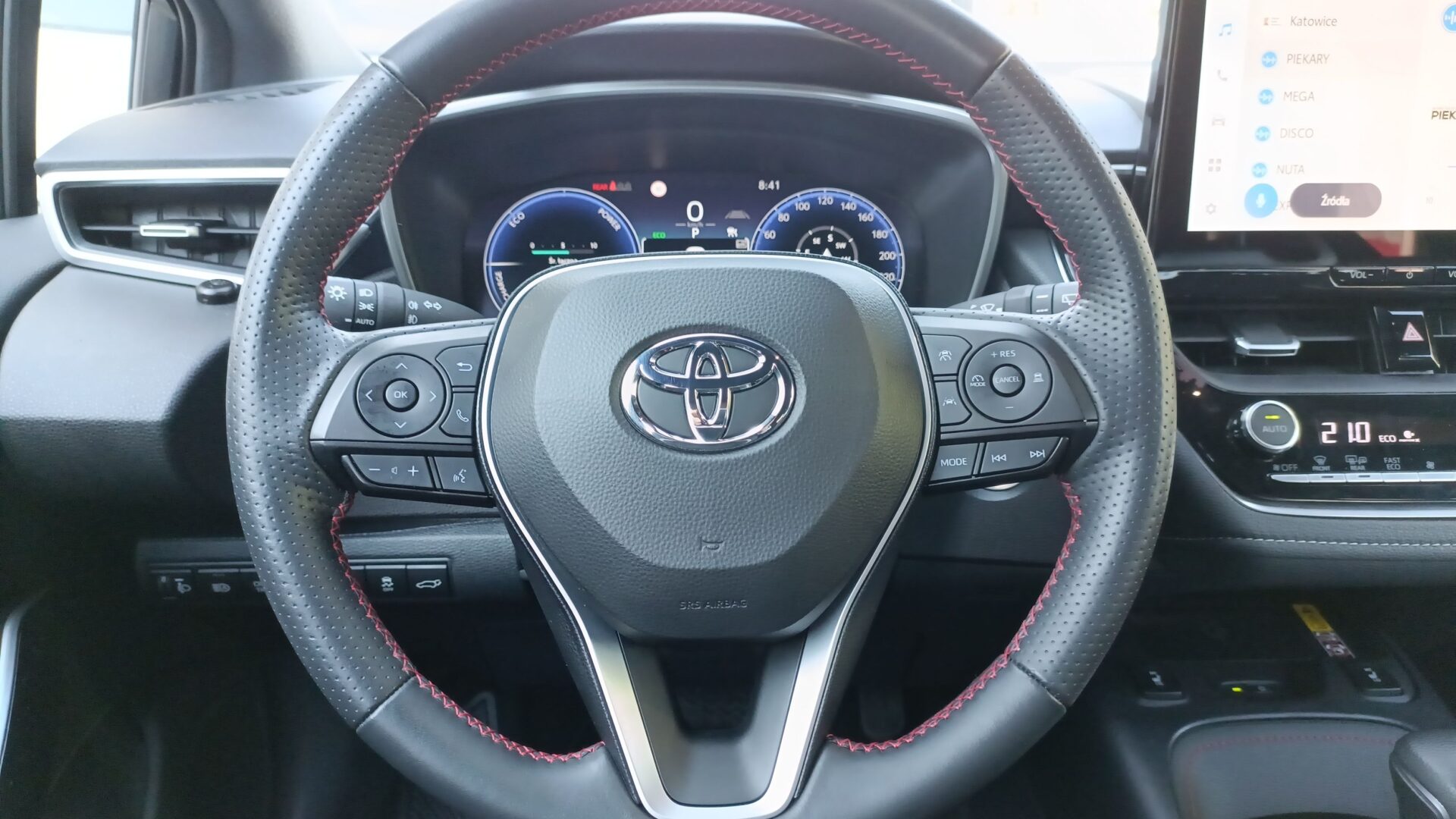 Toyota Corolla - zdjęcie 15