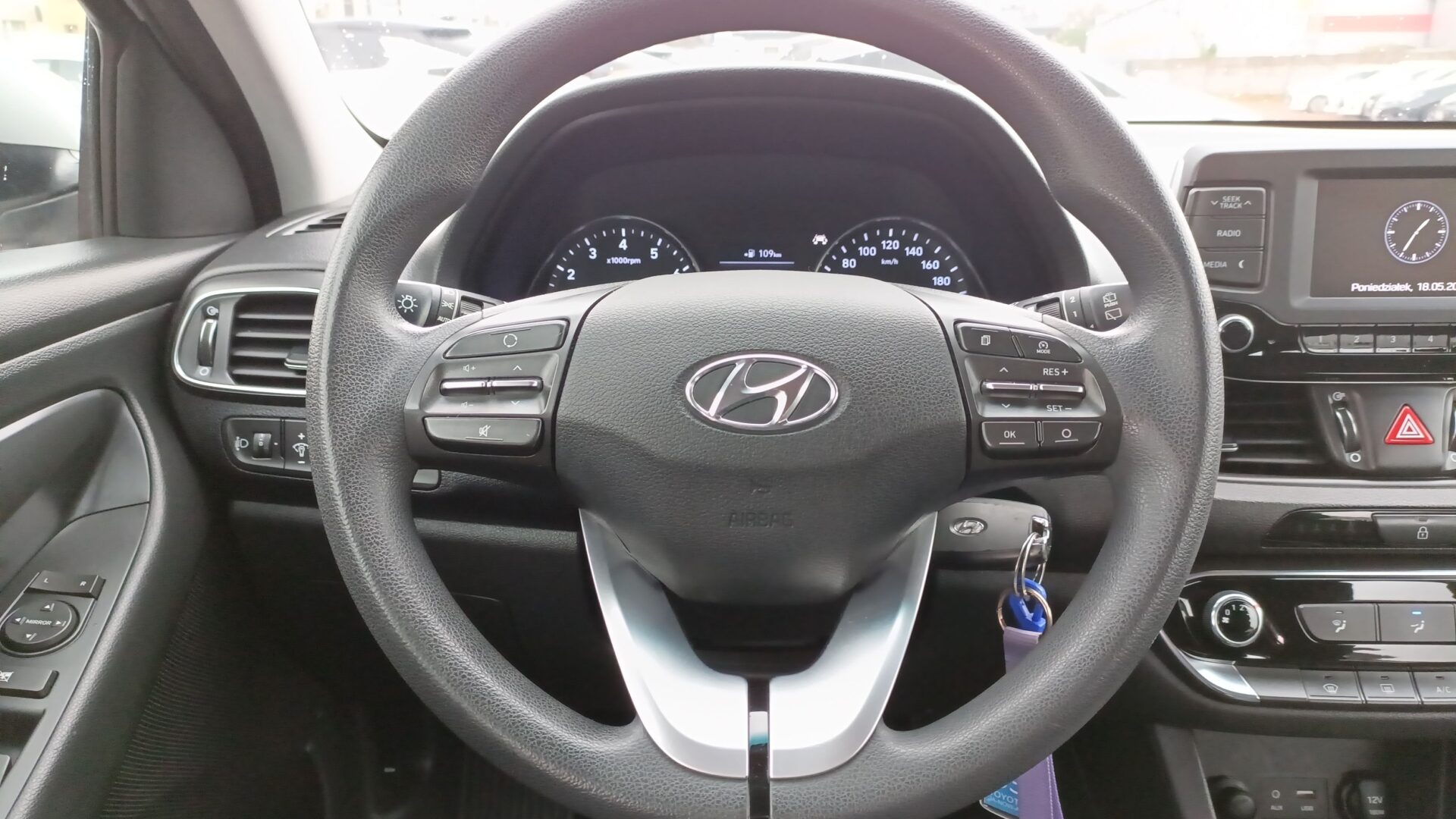 Hyundai i30 - zdjęcie 15