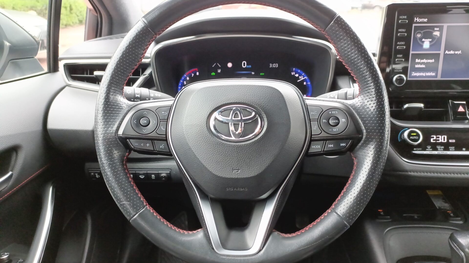 Toyota Corolla - zdjęcie 15