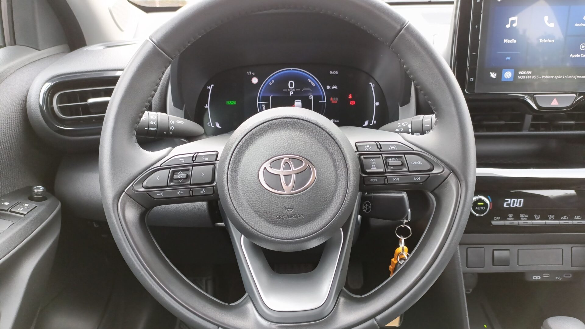 Toyota Yaris Cross - zdjęcie 15