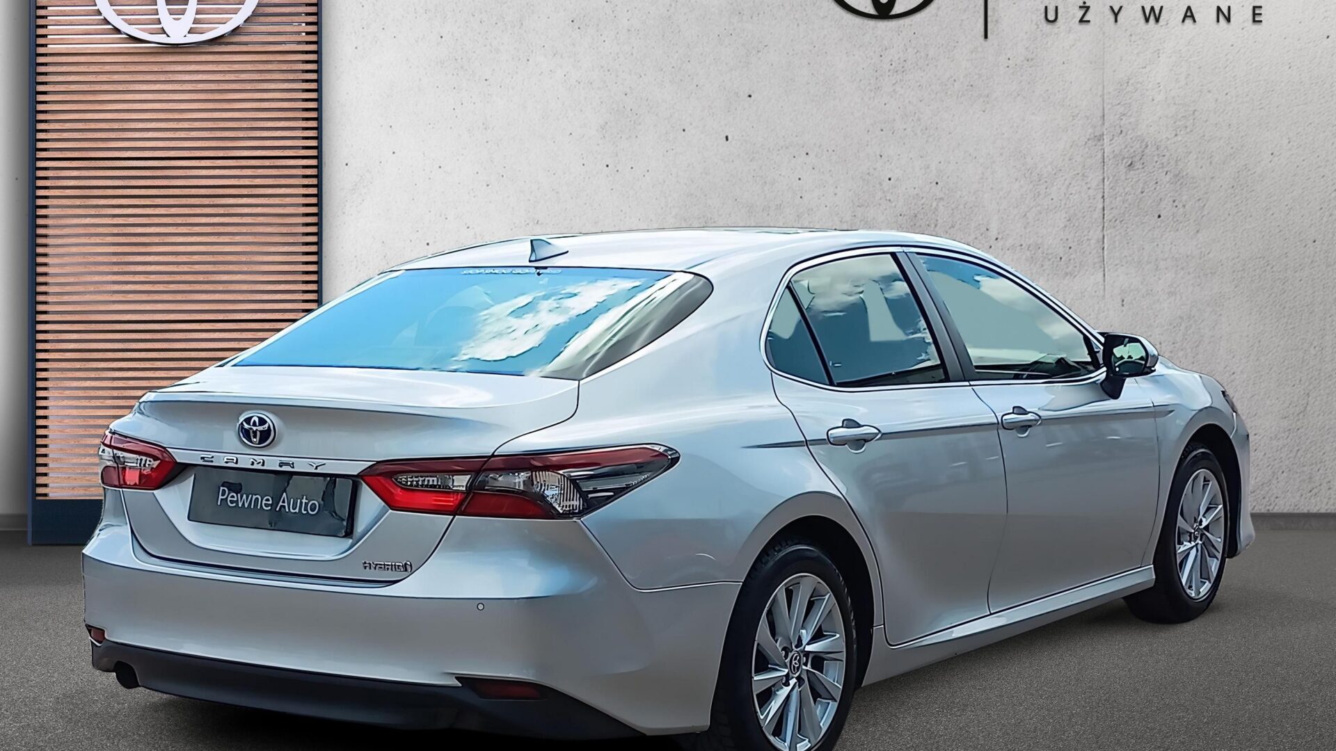 Toyota Camry - zdjęcie 5