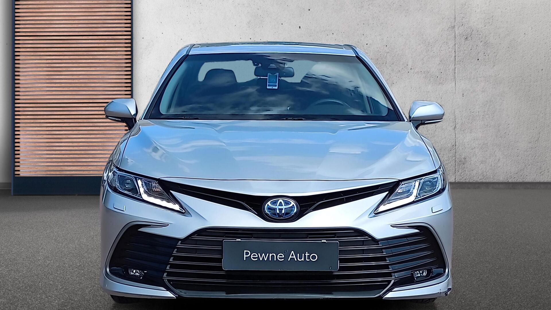 Toyota Camry - zdjęcie 8