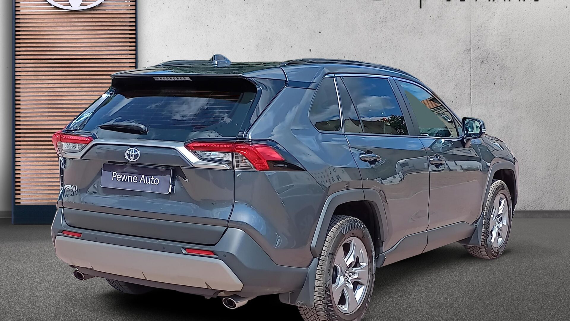 Toyota RAV4 - zdjęcie 5