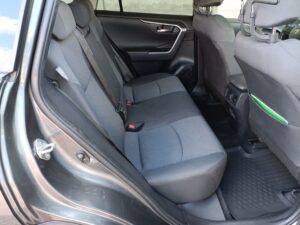 Toyota RAV4 - miniatura 12
